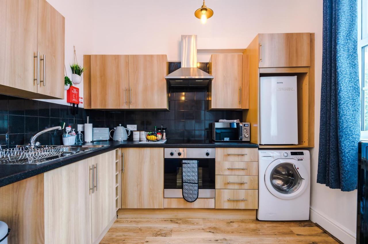 Bright 1-Bed Apartment In Chester By 53 Degrees Property, Ideal For Professionals & Couples, Great Location - Sleeps 4 Dış mekan fotoğraf